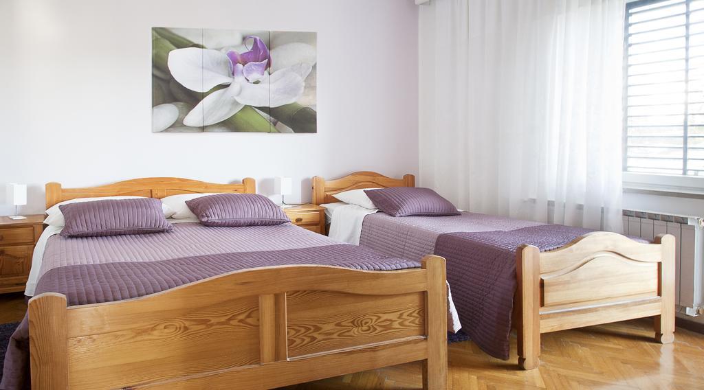 Guesthouse Rutar Rupa Rum bild
