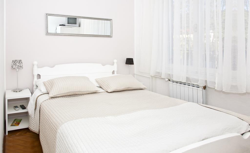 Guesthouse Rutar Rupa Rum bild